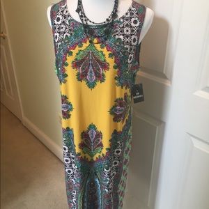 Super fun Sandra Darren print jersey dress